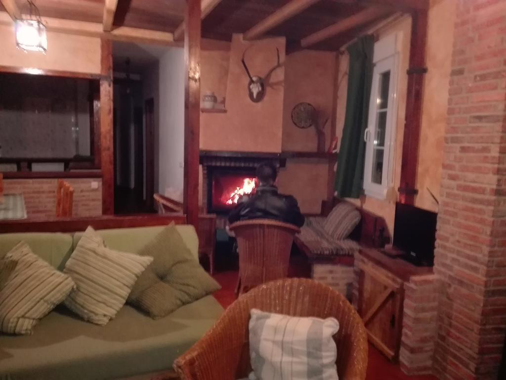Гостьовий будинок Casas Azahar-Alucema Саара-де-ла-Сьєрра Екстер'єр фото