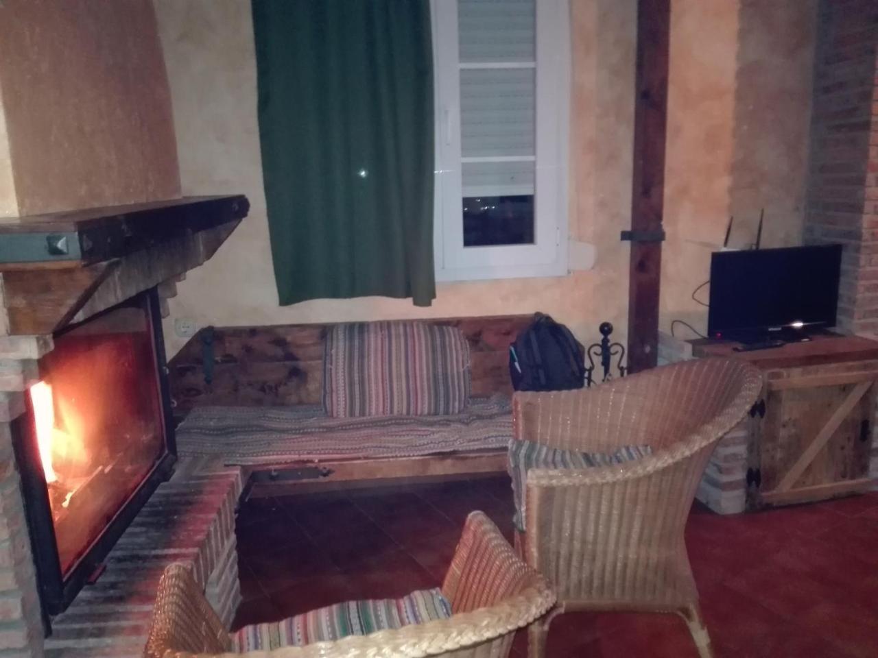 Гостьовий будинок Casas Azahar-Alucema Саара-де-ла-Сьєрра Екстер'єр фото
